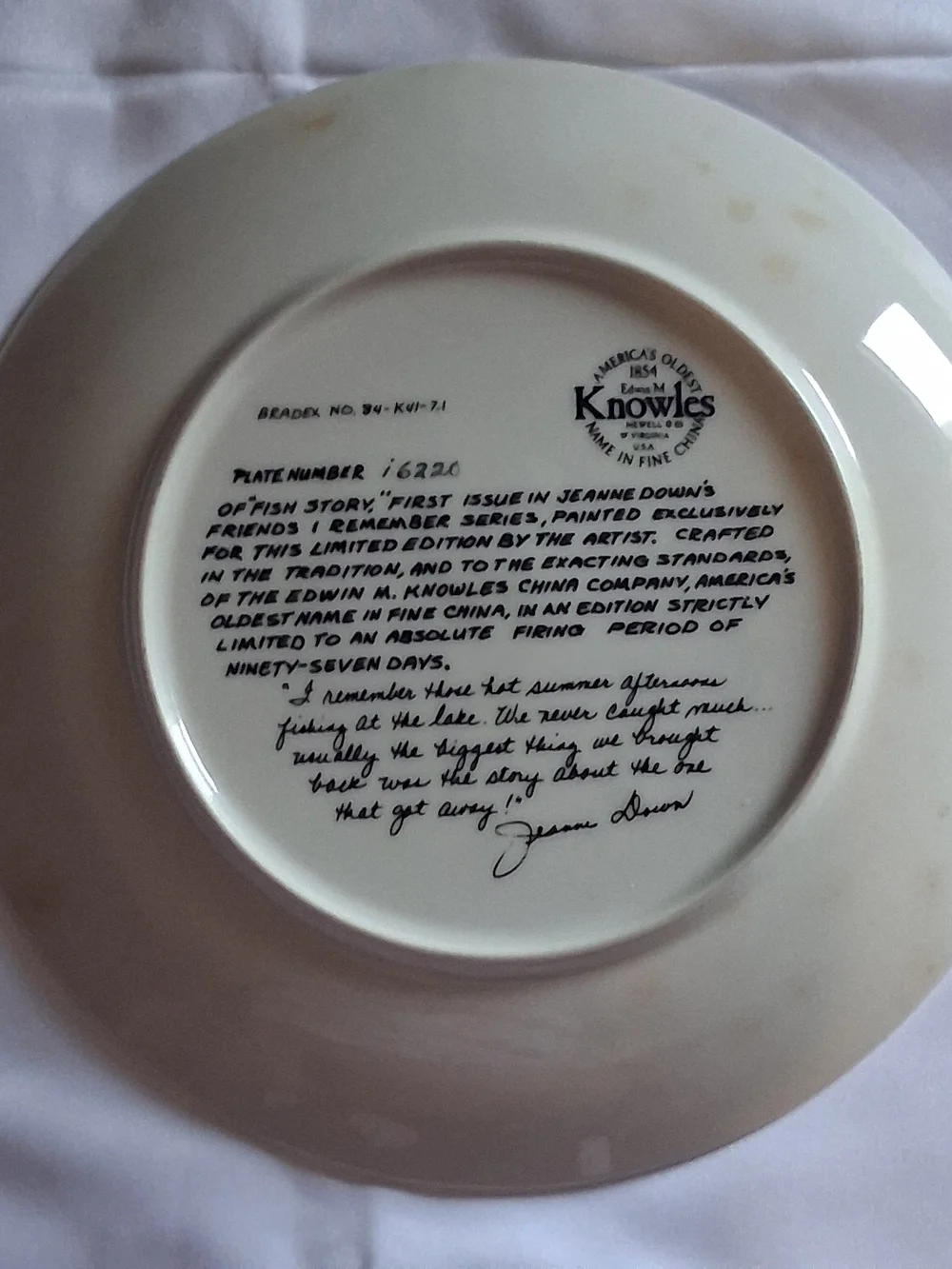 1983 “Fish Story” By Jeanne Down Collection Plate.